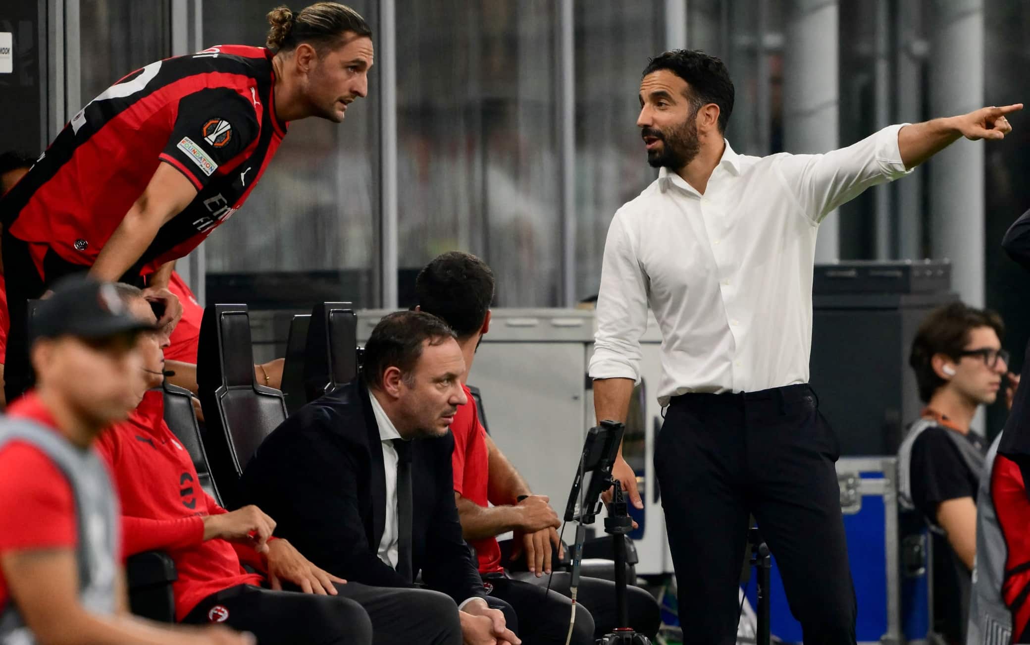 Milan col Benfica senza personalità: si riparta dai leader. VIDEO COMMENTO