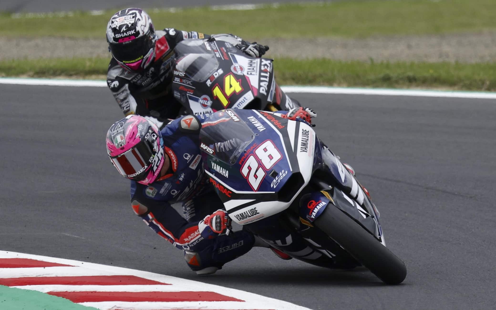 Moto2, Gonzalez ultimo in Giappone: Guevara vince e riapre il Mondiale. 2° Arbolino