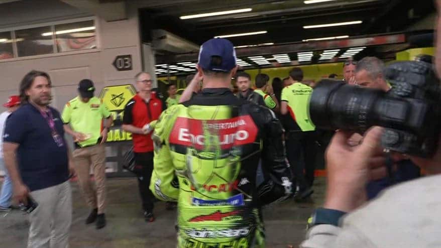 Di Giannantonio, la festa ai box per la vittoria