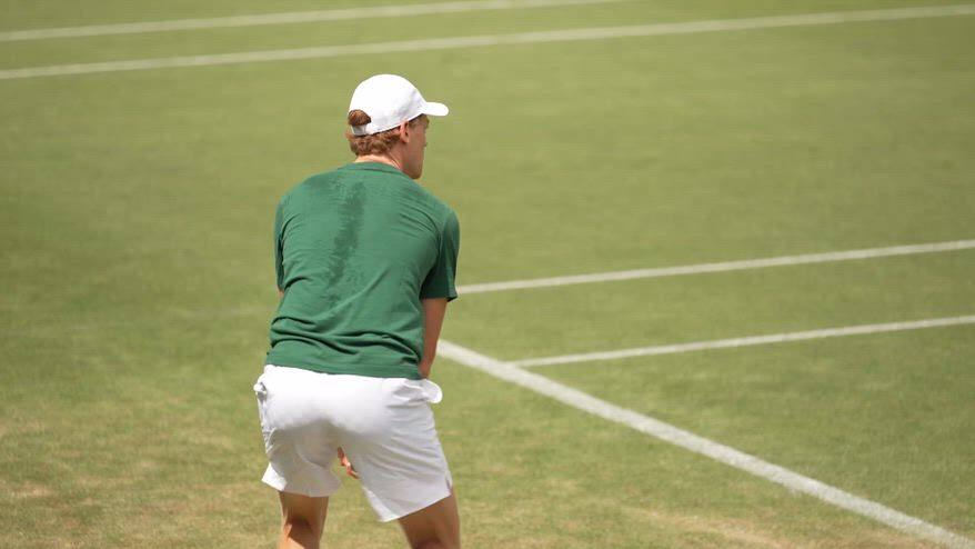 Sinner si allena con Rublev alla vigilia del debutto