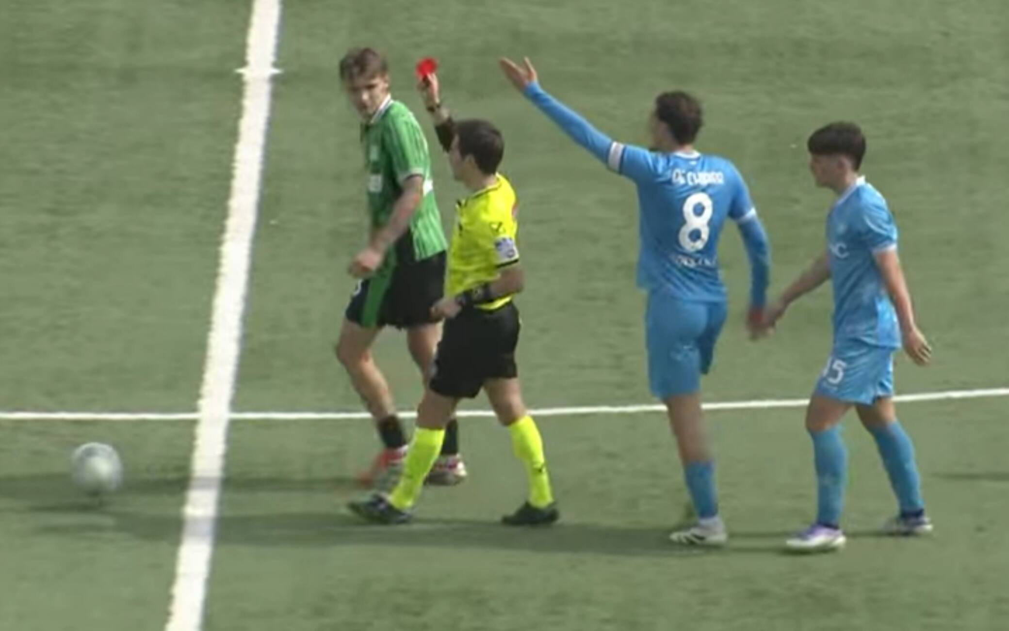 Follia in Napoli-Sassuolo Primavera: Tomsa espulso aggredisce l'arbitro