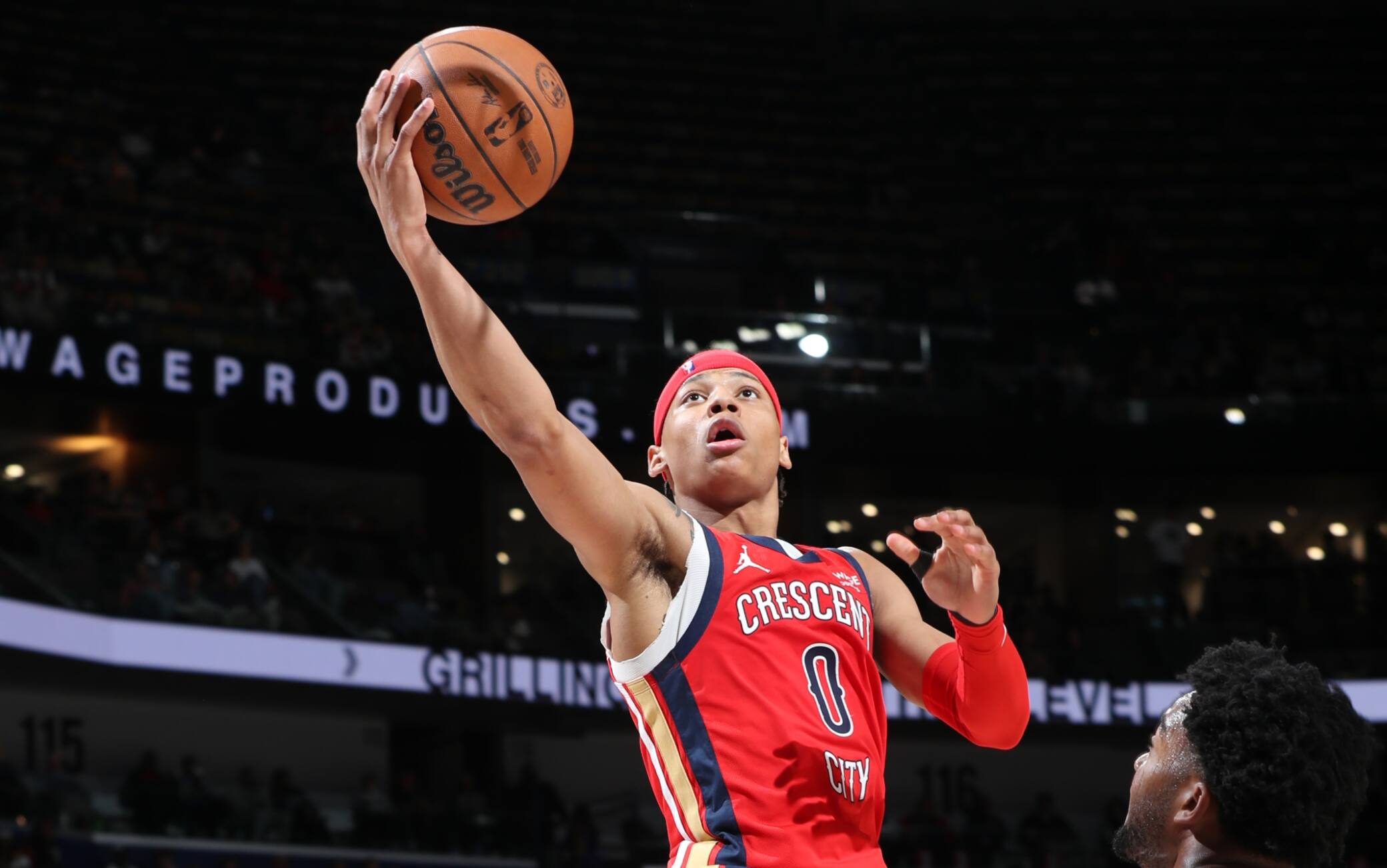 NBA, Jeremiah Fears ne fa 40: record per un rookie dei Pelicans. VIDEO