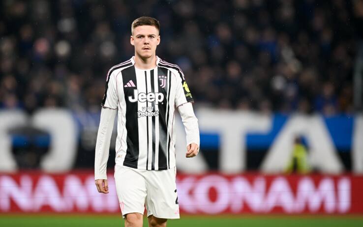 Juventus, lesione al polpaccio destro per Holm