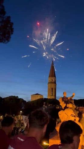 Arezzo fa festa: la promozione in B e il delirio in città