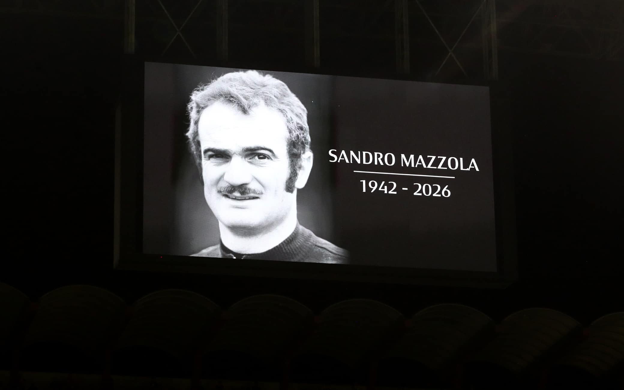 Italia-Belgio, minuto di silenzio per Mazzola e omaggio a Baresi all'Olimpico