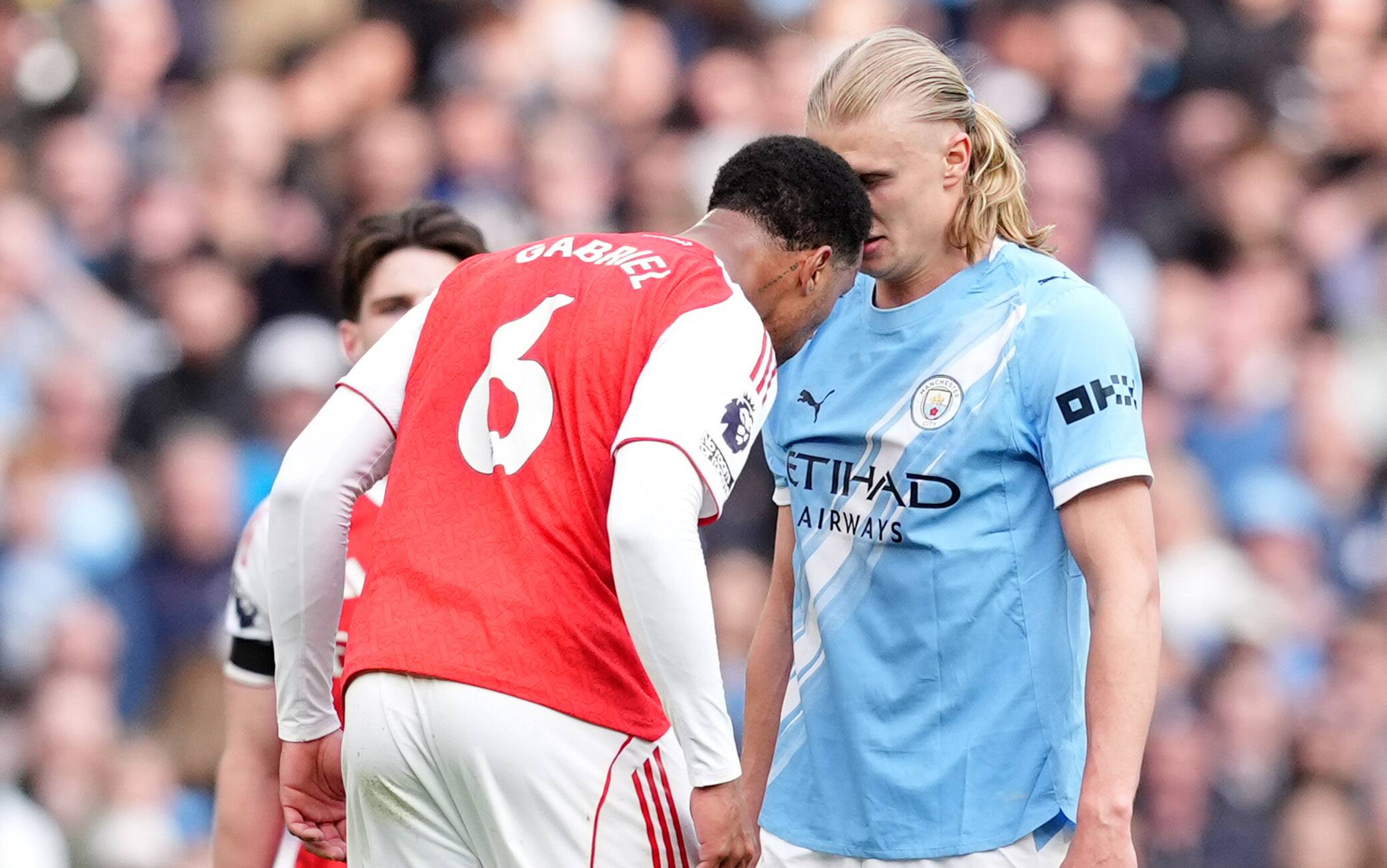 Haaland-Gabriel, scontro e testa a testa in City Arsenal: cos'è successo