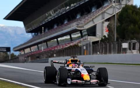 F1 2026, prima giornata di test e shakedown collettivo a Barcellona: le ...