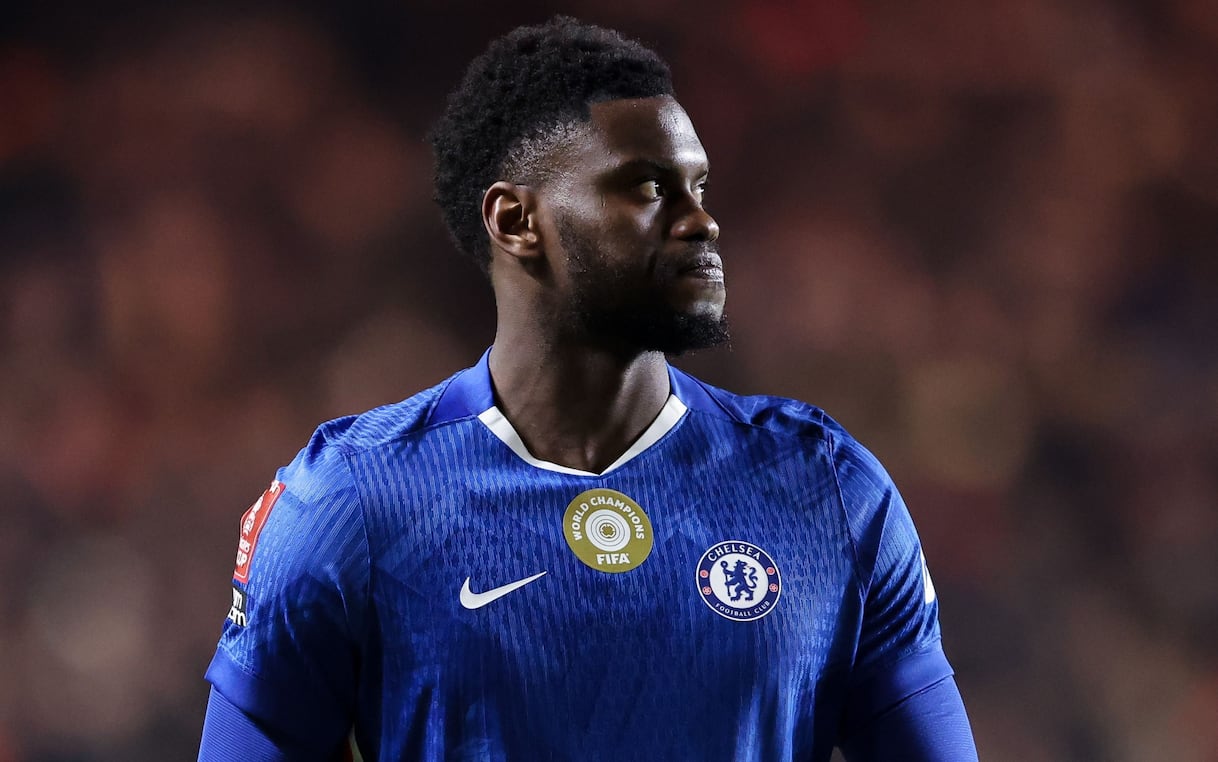 Napoli-Badiashile, accordo verbale con il Chelsea: manca solo l'ok di De Laurentiis