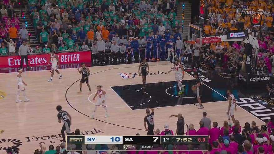 NBA Finals, 16 punti di Julian Champagnie contro New York
