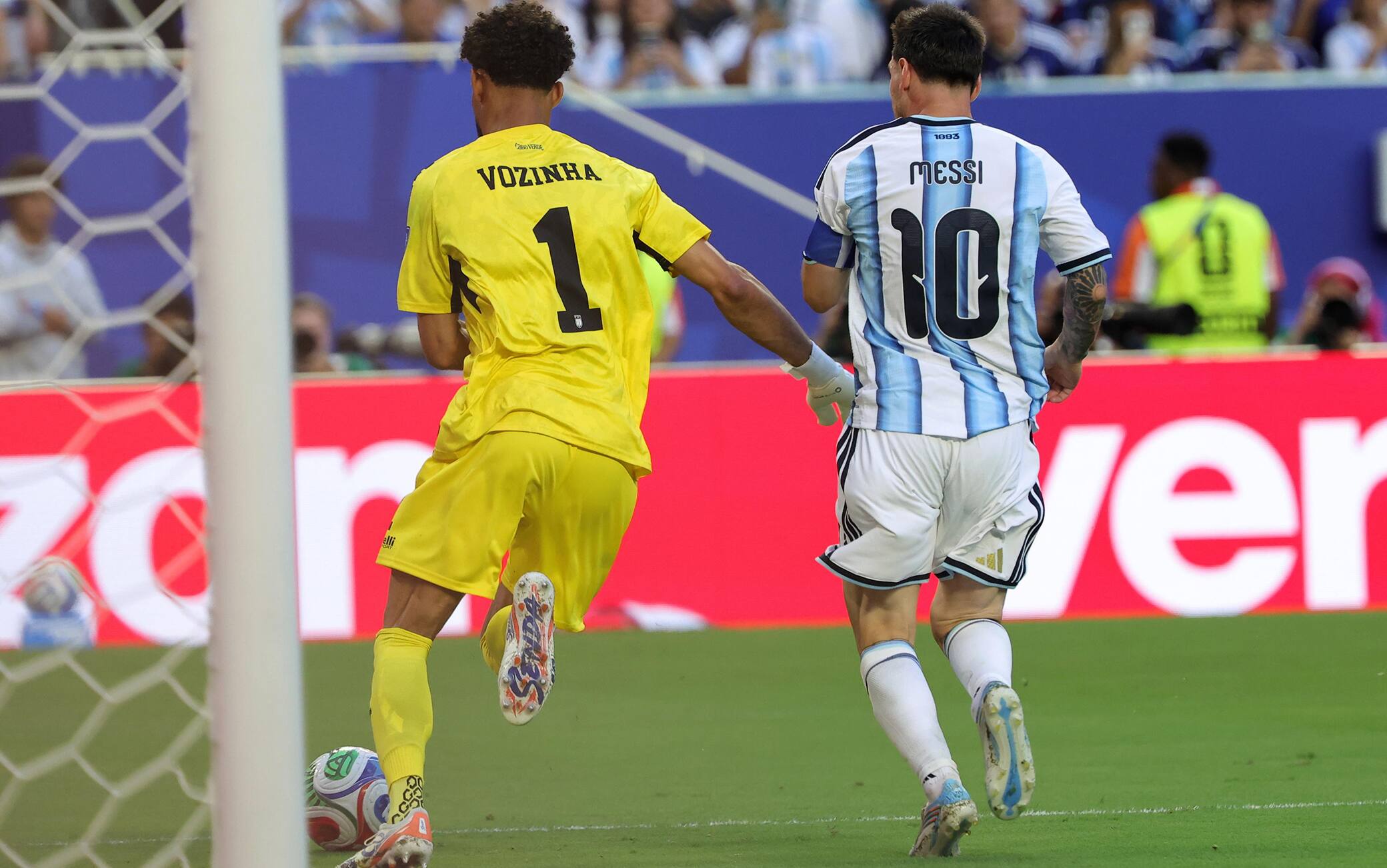 Vozinha, Messi