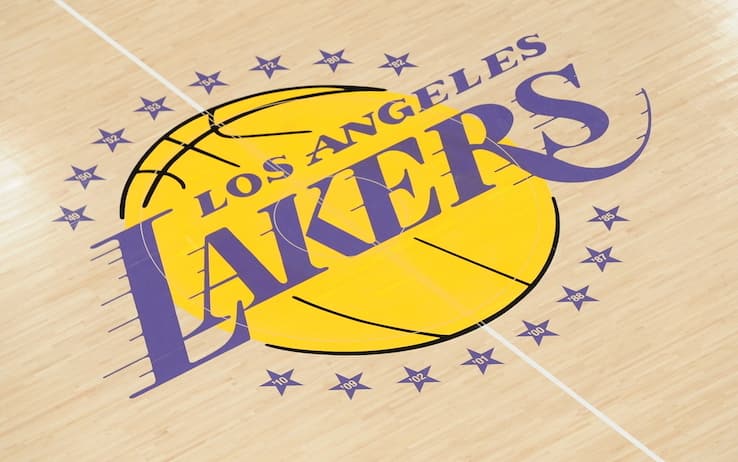 NBA, continua la ristrutturazione dei Lakers: altri licenziamenti nel lato business
