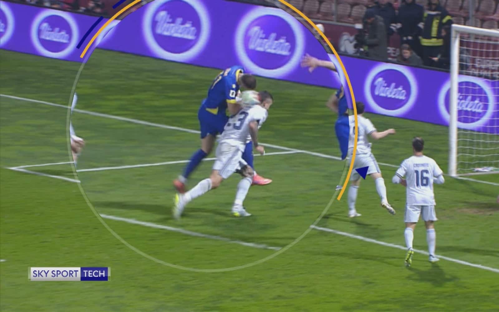 Bosnia, gol all'Italia di mano ma regolare: ecco perché. L'analisi allo Sky Tech