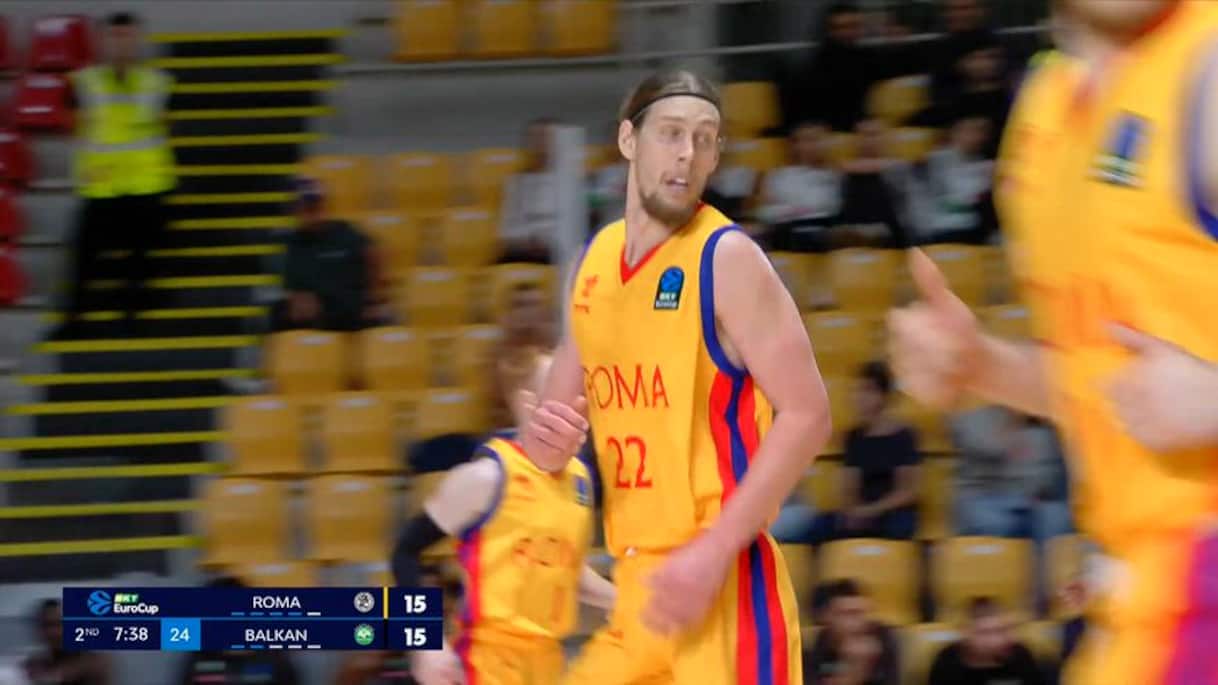 Kelly Olynyk, il primo canestro in maglia BC Roma | Video Sky Sport