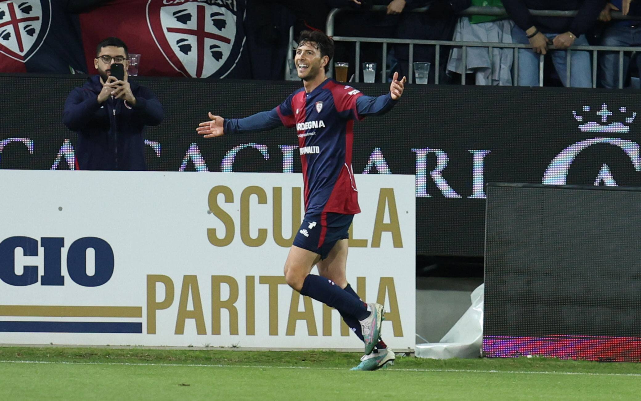 Cagliari-Verona 4-0: le PAGELLE della partita di Serie A