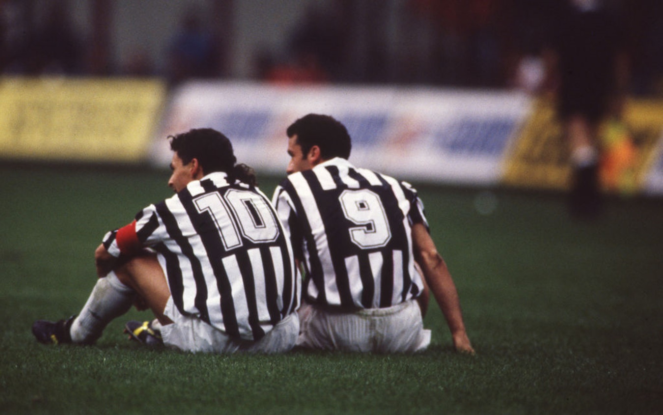 Pagliuca in tears as Sampdoria pay tribute to Vialli - Football Italia