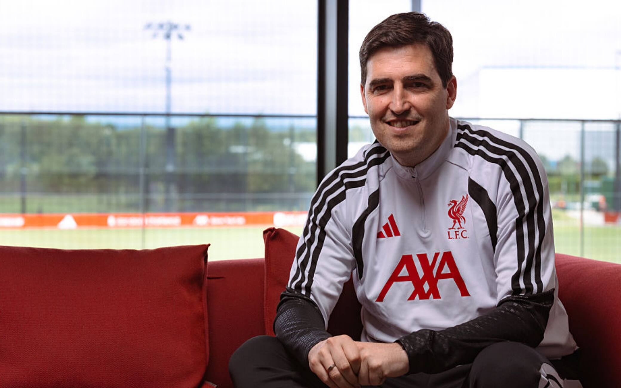 Iraola debutta ad Anfield: "Capisco cosa ci si aspetta e sono pronto per la sfida"