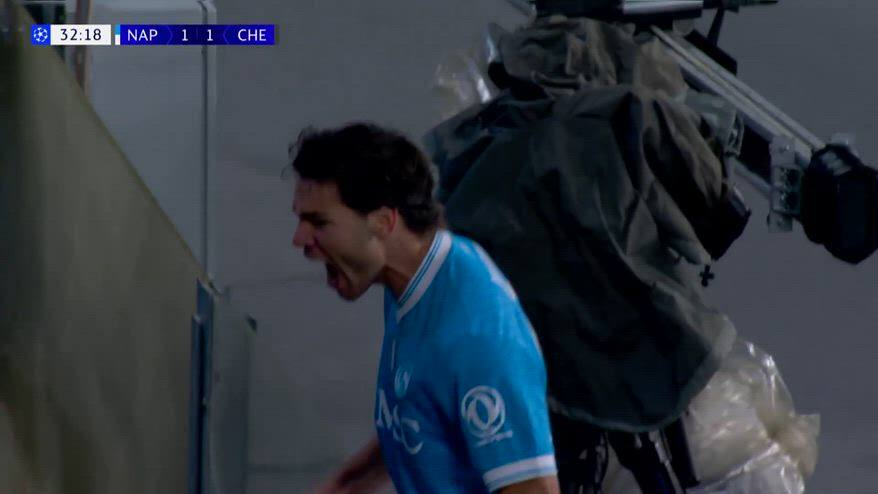 Vergara, il gol in Napoli-Chelsea è una magia: il video