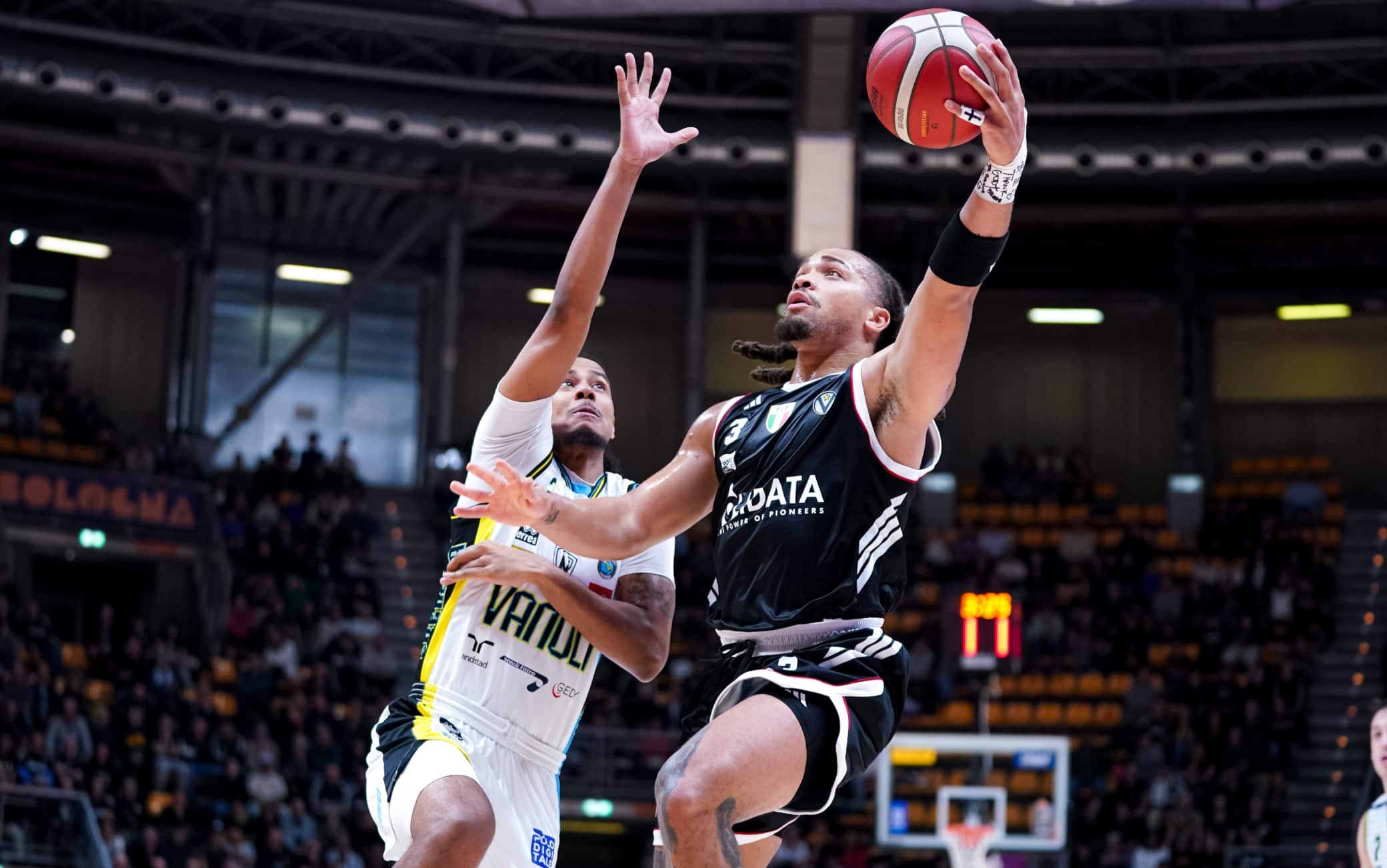 Serie A Basket, Cremona-Virtus Bologna alle 20.30 su Sky Sport Basket