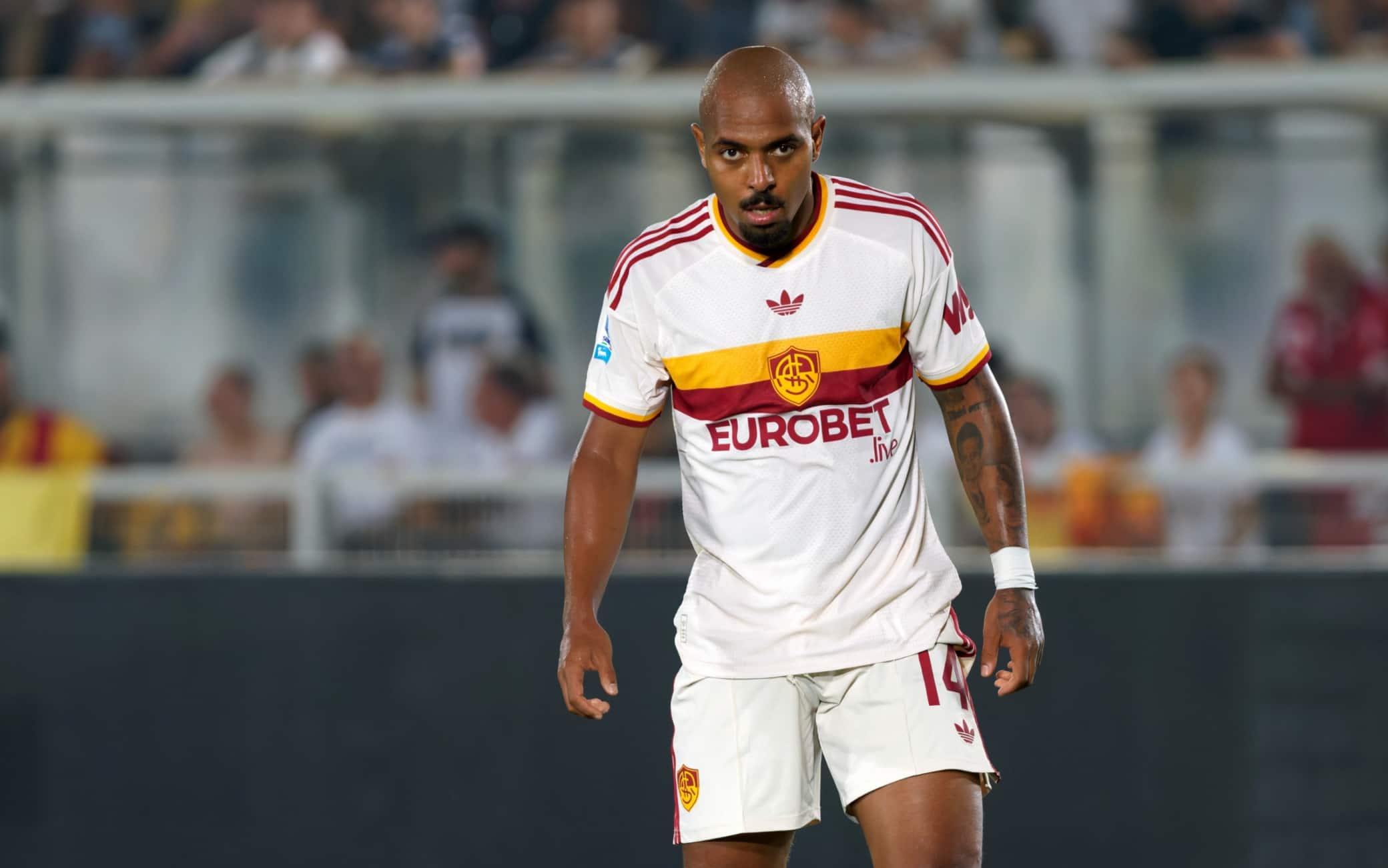 Infortunio Malen, l'attaccante della Roma salta la Nations League con l'Olanda