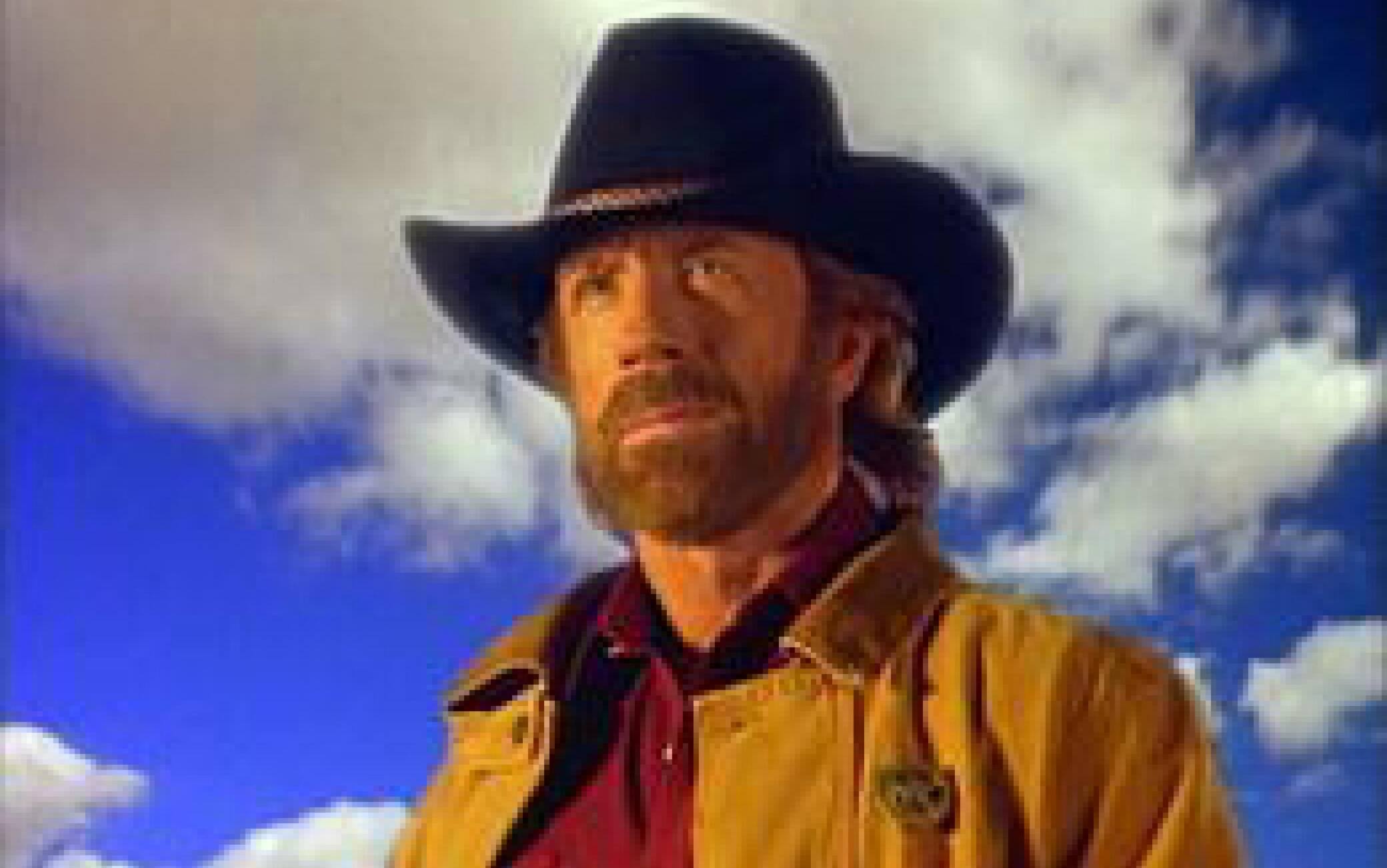 Chuck Norris è morto: l'attore ed ex campione di karate aveva 86 anni