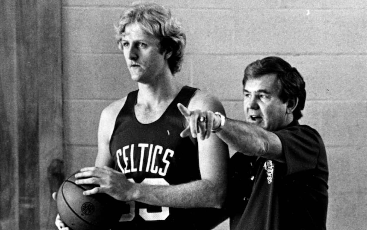 NBA, addio Bill Fitch: aveva 89 anni, guidò Larry Bird al primo titolo ...
