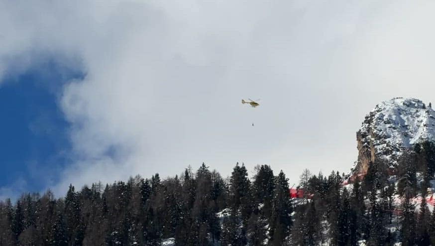 Caduta choc: ginocchio ko per Vonn. L'arrivo dell'elicottero