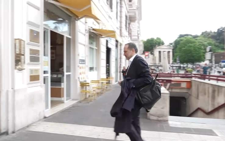 Marani entra all'incontro con Abete