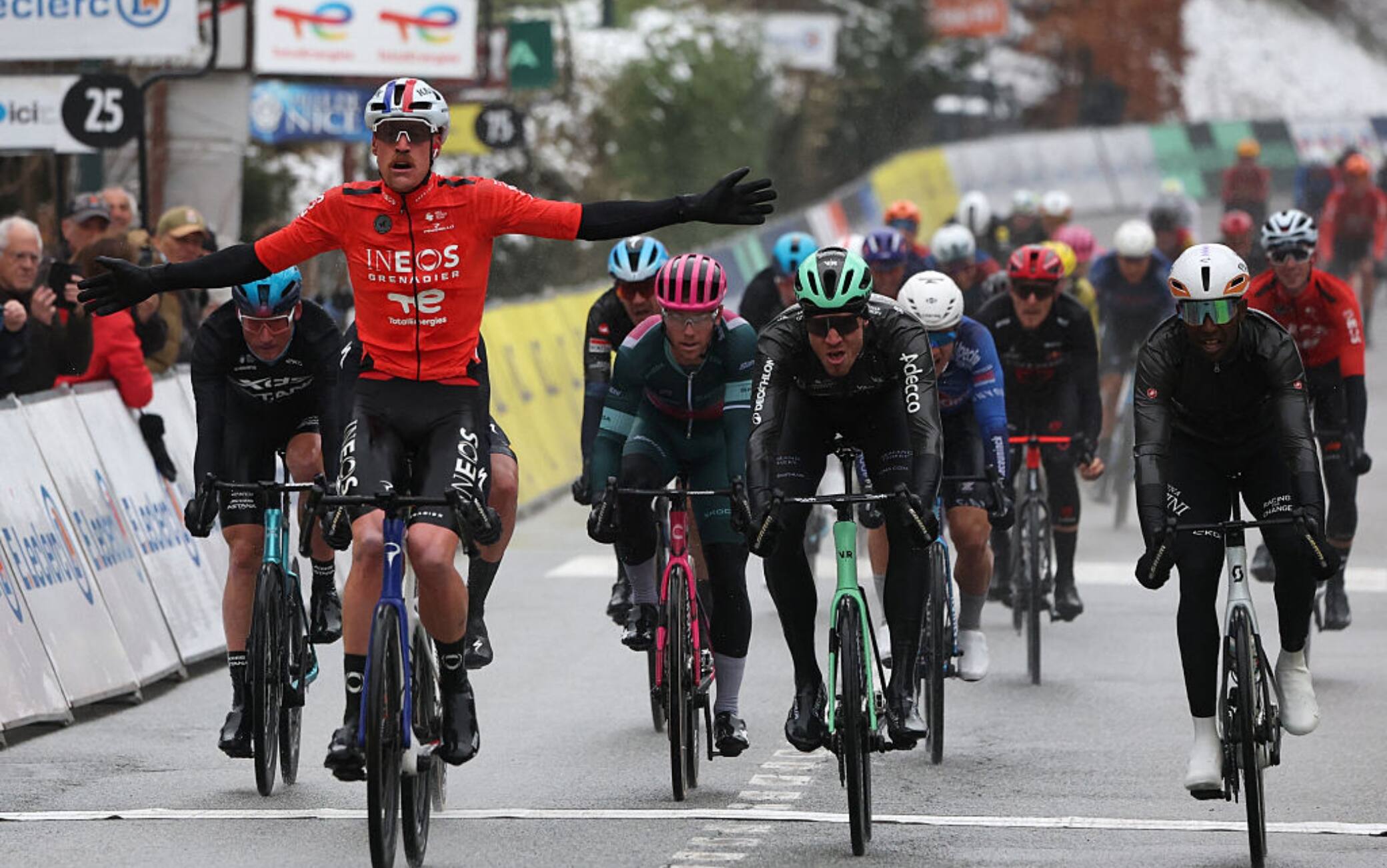 Parigi-Nizza, a Godon la 7^ tappa. Vingegaard sempre in maglia gialla