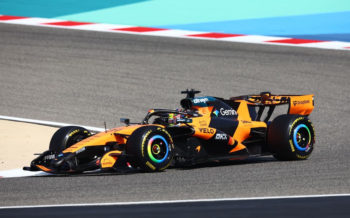 https://sport.sky.it/assets/images/42bd9a4374abbb6ed8af905f02071ab783e5b753/skysport/it/motori/formula-1/video/2026/02/11/f1-test-bahrain-velocita-curva-analisi-video-1073656/formula_1_ipa.jpg?im=Resize,width=1218