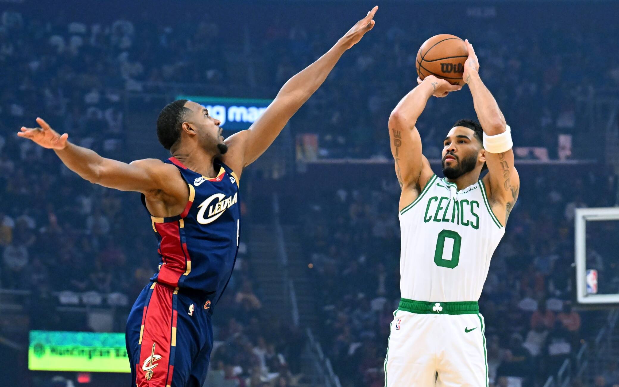 NBA, Boston passa anche a Cleveland: Cavs battuti 98-109