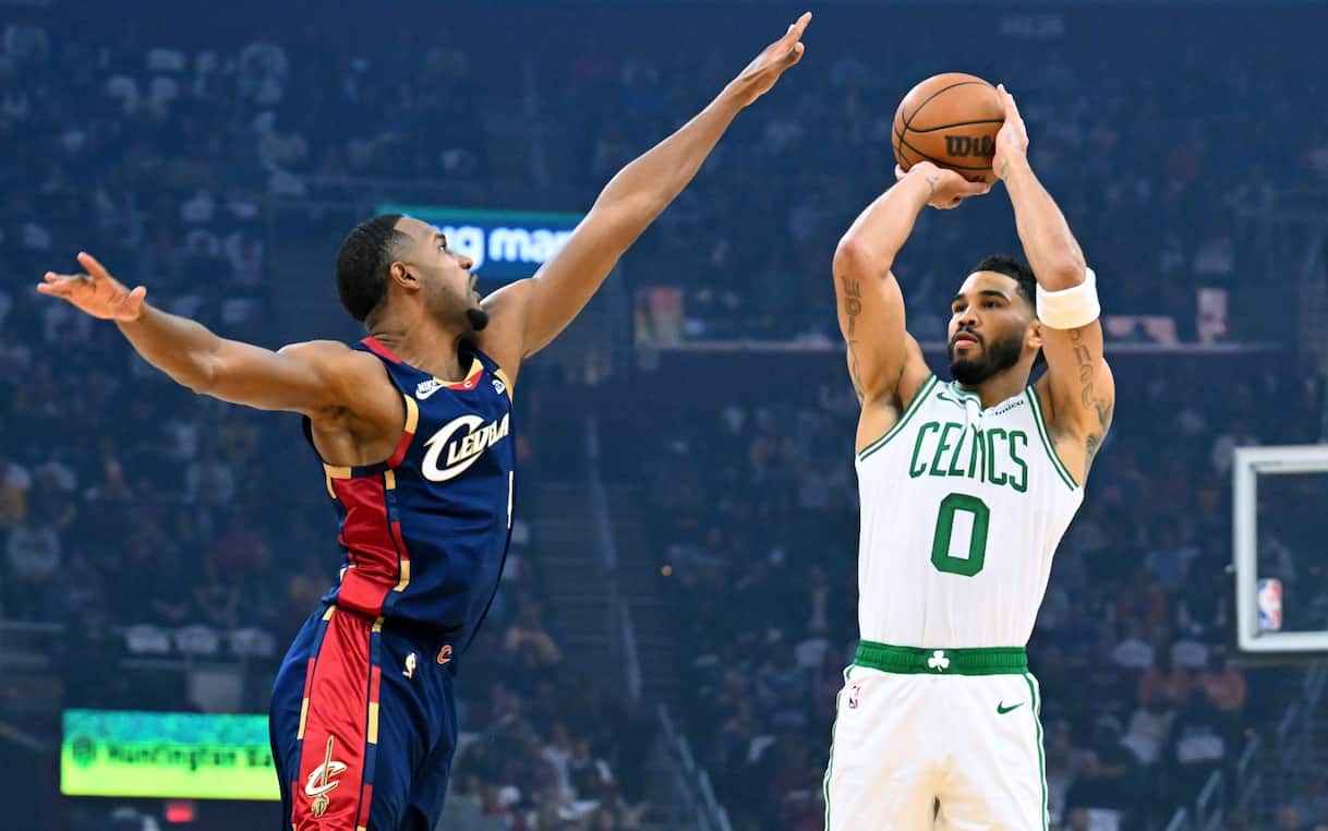 Tatum Leads Celtics to Victory Over Cavaliers: Key Takeaways & NBA Standings