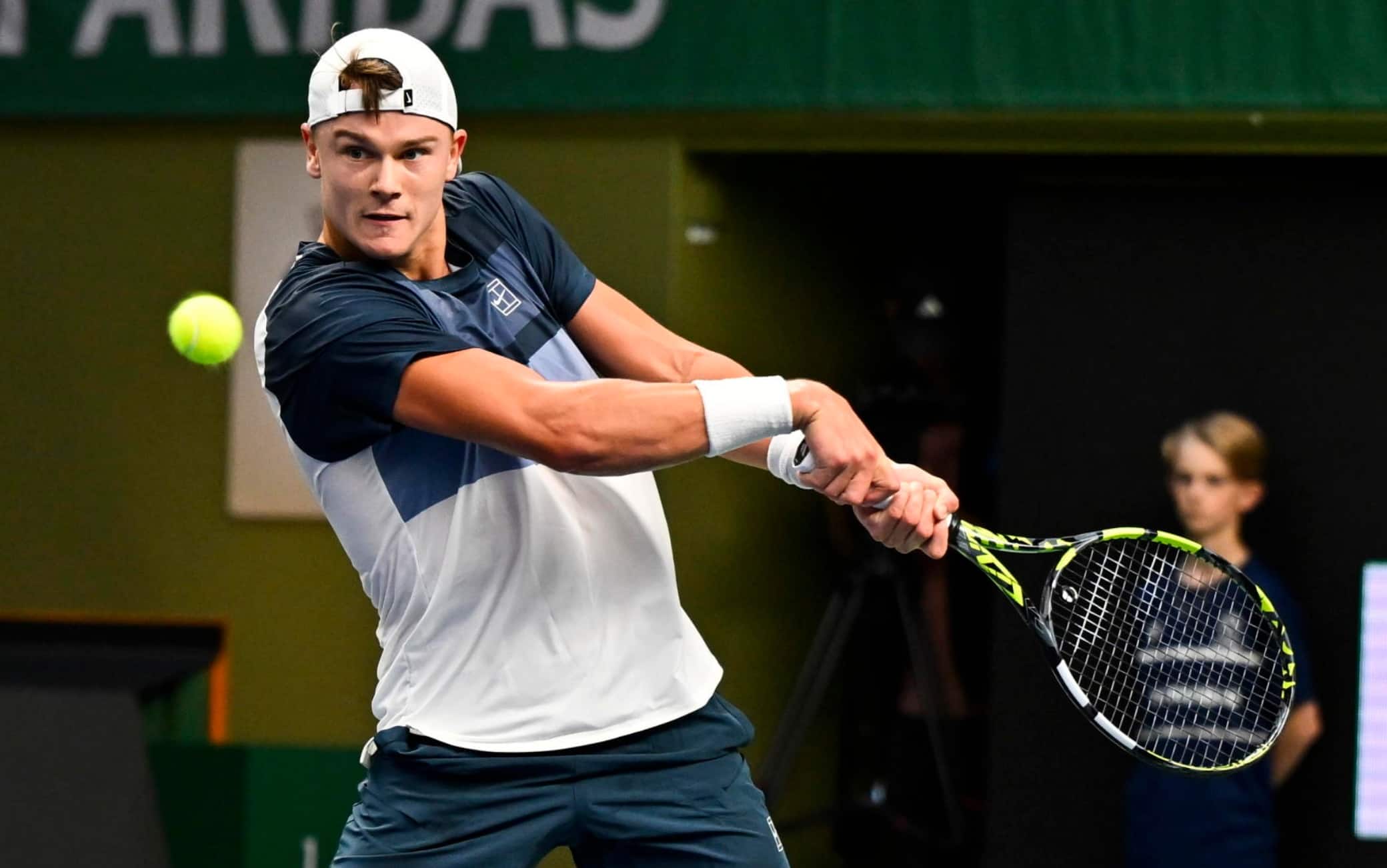 Rune, slitta il rientro dopo l'infortunio: salterà Amburgo e Roland Garros