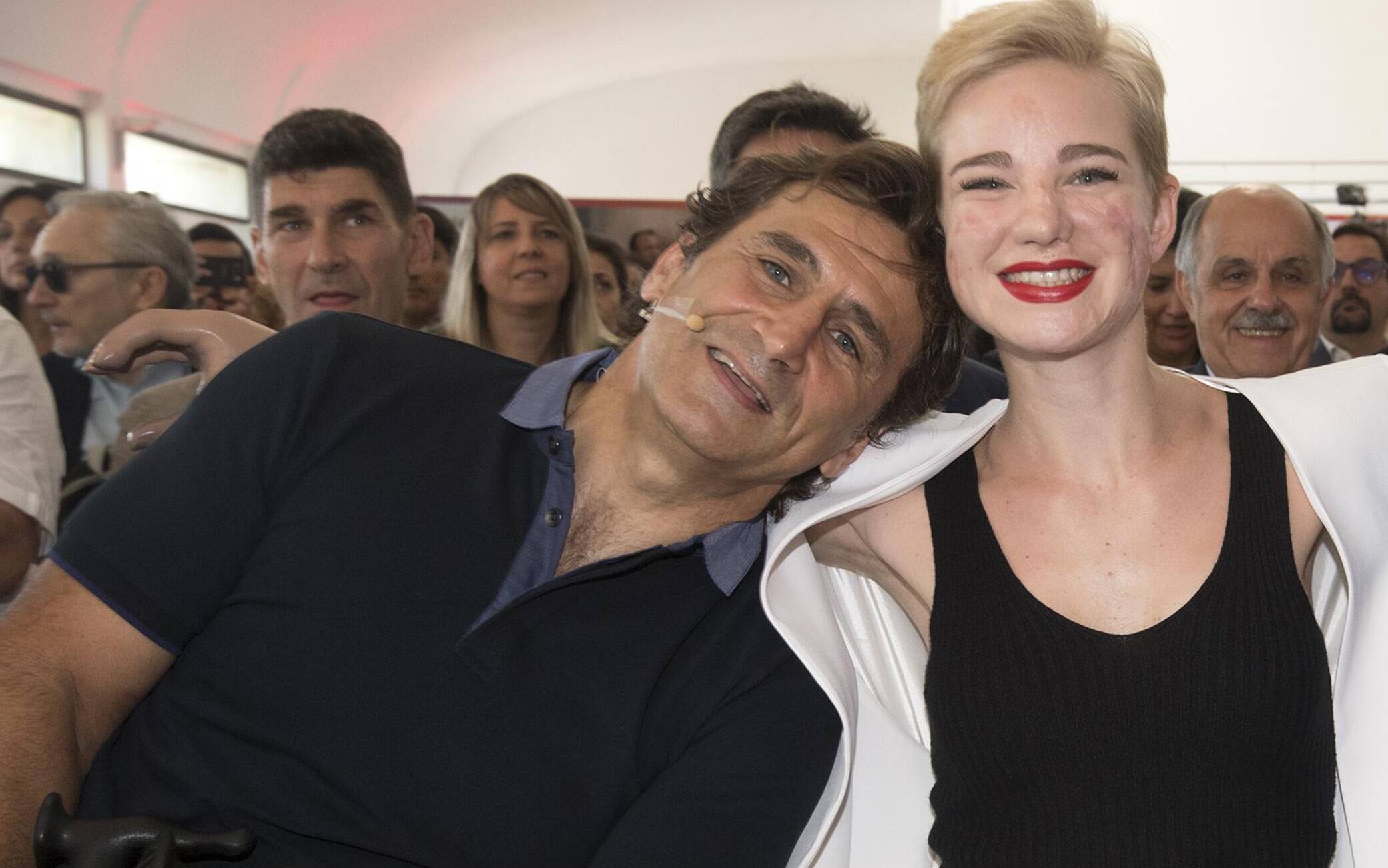 Bebe Vio, il commovente ricordo di Alex Zanardi: "Mi hai dato la forza per ripartire"