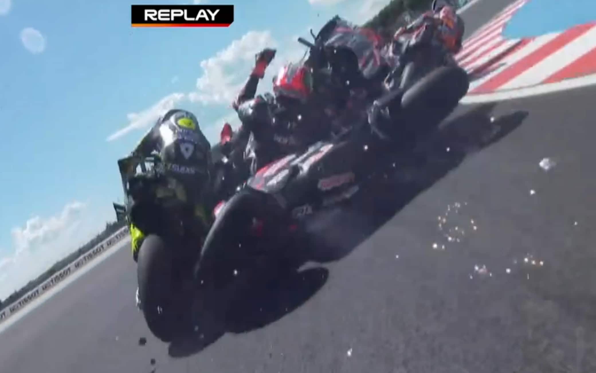 Martin-Bezzecchi, incidente oggi nella gara MotoGP in Ungheria. FOTO-VIDEO