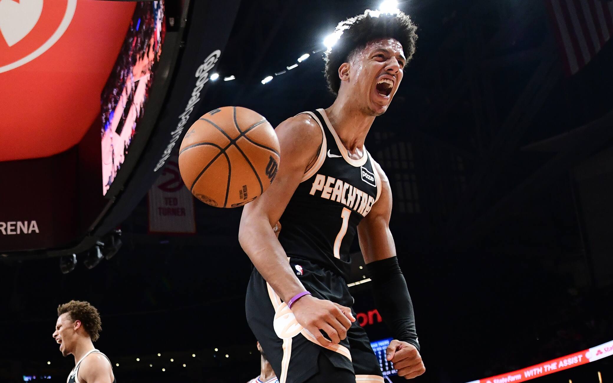 NBA, Jalen Johnson travolge i Sixers: la top-5 della notte. VIDEO
