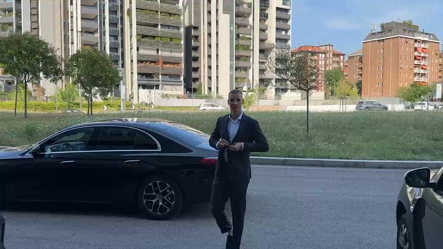Milan, Camarda in sede per la firma sul rinnovo