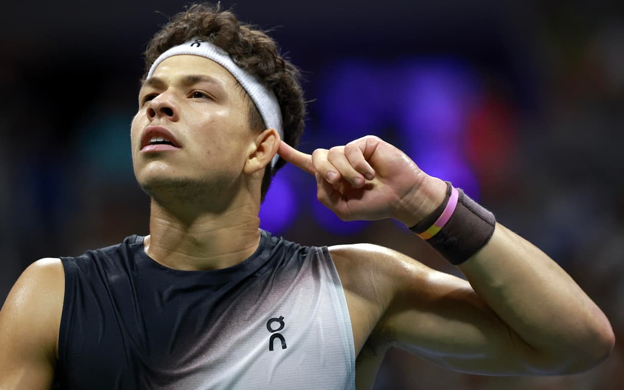 https://sport.sky.it/assets/images/4782504c5e251f9f0c620c73f937af111e8b1f22/skysport/it/tennis/video/2026/09/12/shelton-tiafoe-us-open-highlights-1123961/shelton_ansa.jpg?im=Resize,width=1218