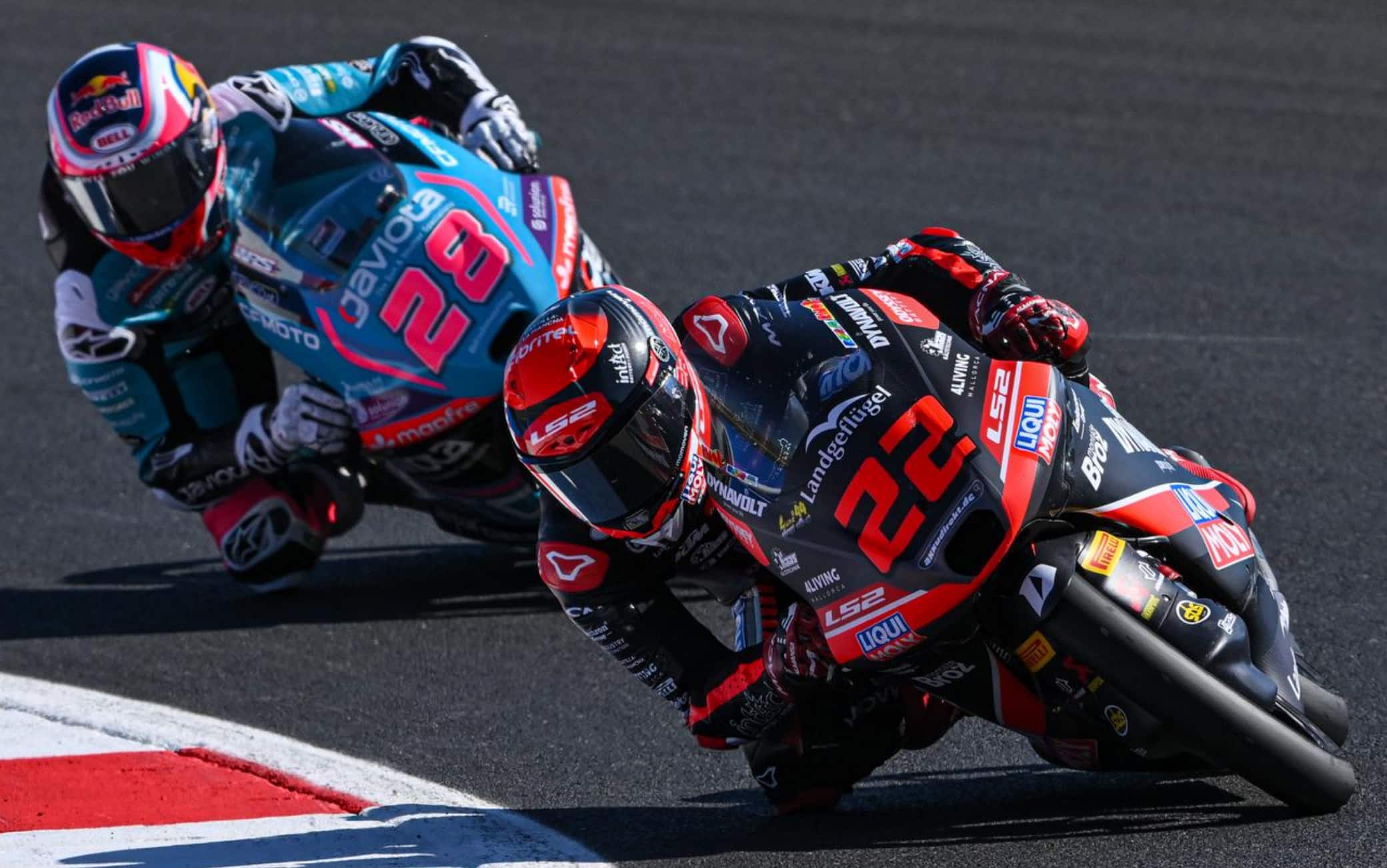 Moto3, GP Giappone: Almansa batte Quiles e vince la gara di Motegi. HIGHLIGHTS
