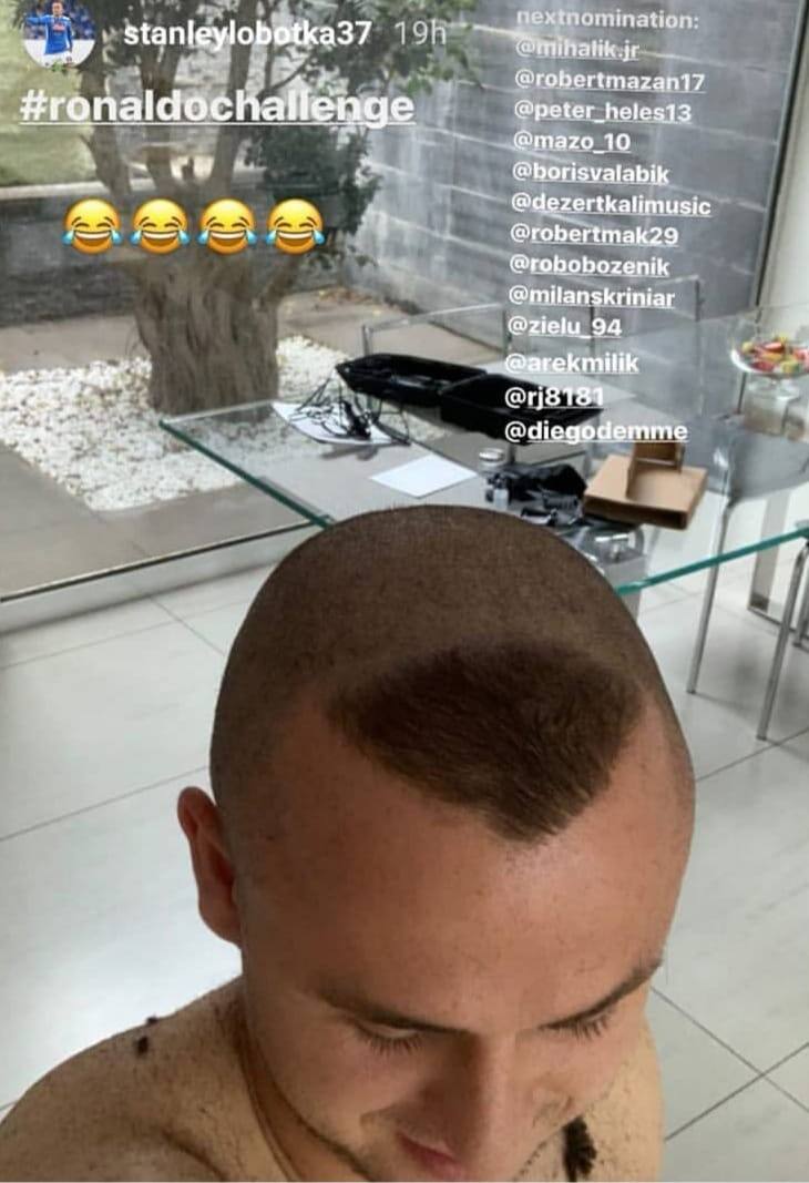 La particolare sfida lanciata dal polacco