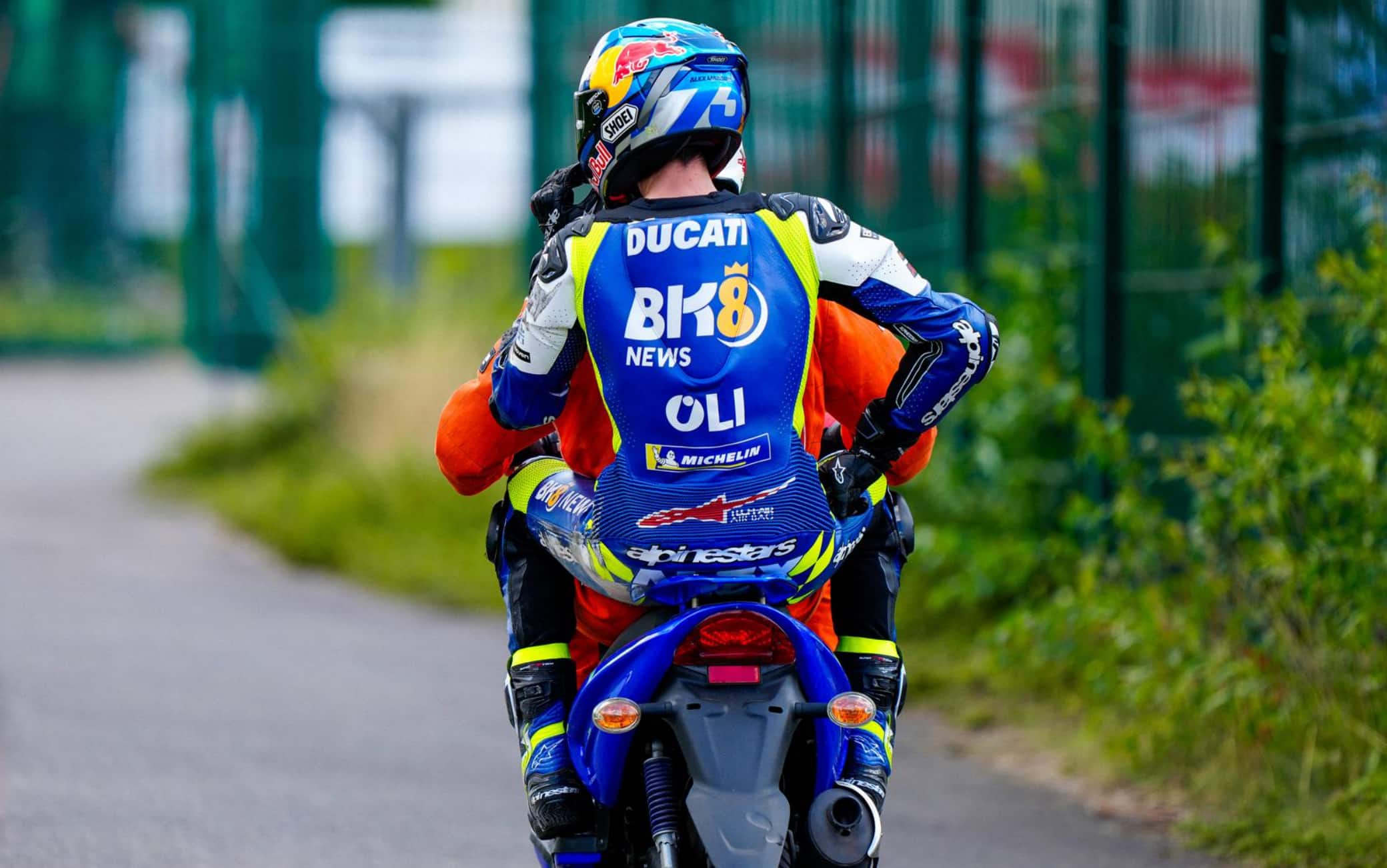 Alex Marquez, la caduta di oggi nel GP Germania al Sachsenring. VIDEO