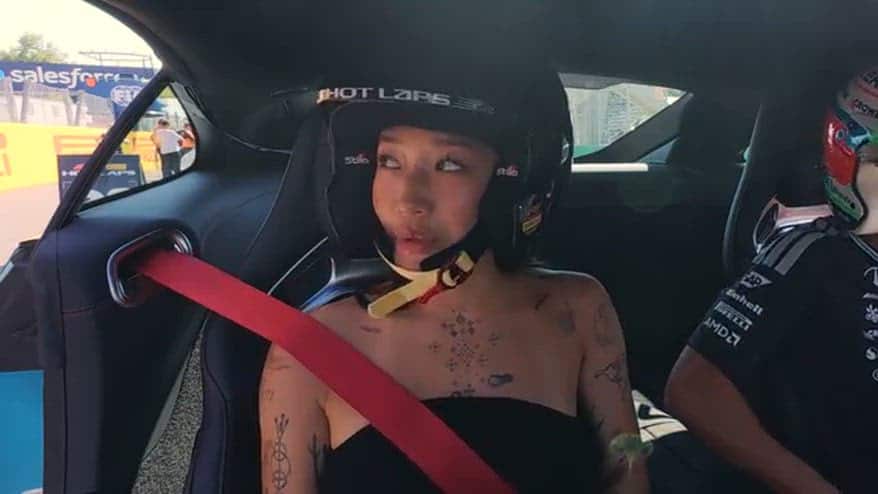 F1, Peggy Gou in auto con Kimi: il video in pista a Monza