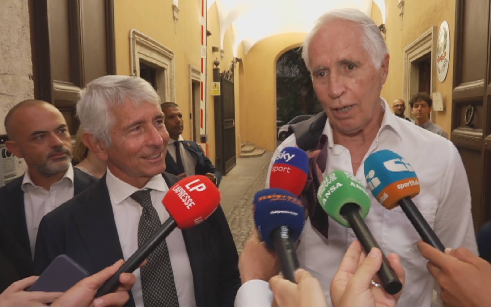 Incontro tra Abodi e Malagò: "Al lavoro sulle priorità". VIDEO