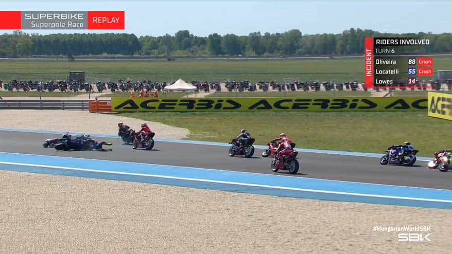 Sbk, brutta caduta per Miguel Oliveira nella Superpole Race