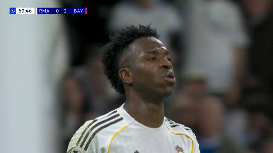 Vinicius, errore non da lui: che occasione fallita dal Real!