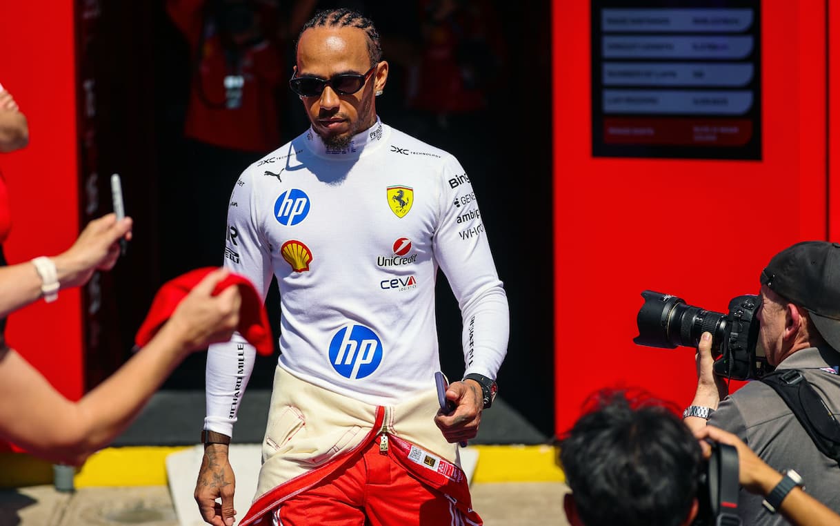 https://sport.sky.it/assets/images/4fe75337c97b2a7a851a1a8c5a6b3440e1f01d8e/skysport/it/motori/formula-1/2026/03/06/f1-hamilton-gp-australia-intervista/hamilton_getty_australia.jpg?im=Resize,width=1218