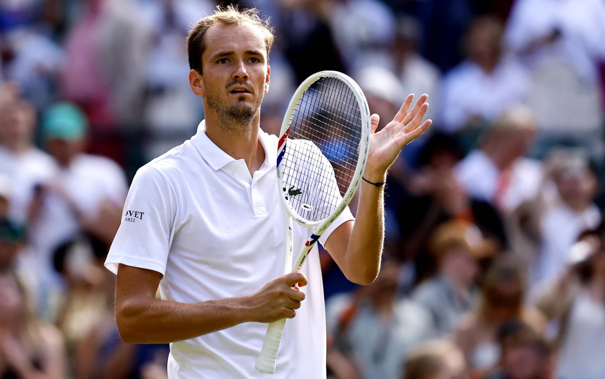 Medvedev al 2° turno a Wimbledon: Cilic battuto in tre set