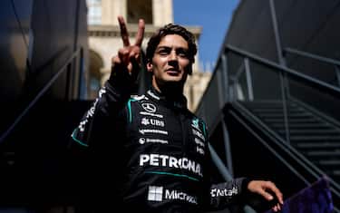IPA88942719 - RUSSELL George (gbr), Mercedes AMG F1 Team W17, portrait during the 2026 Formula 1 Azerbaijan Grand Prix, 15th round of the 2026 Formula One World Championship from September 24 to 26, 2026 on the Baku City Circuit, in Baku, Azerbaijan