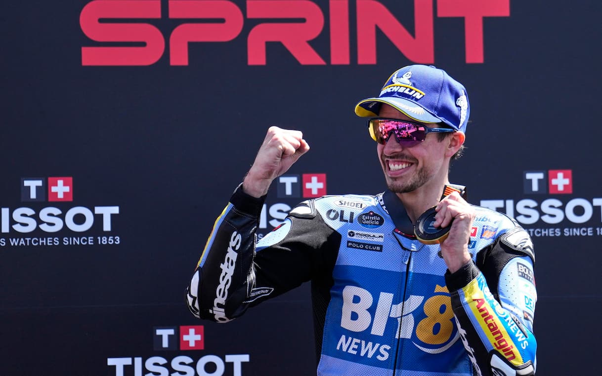 https://sport.sky.it/assets/images/51caa647e6b8f274ca4f19552d96db14b5c0af5c/skysport/it/motori/motogp/video/2026/05/16/alex-marquez-vittoria-sprint-race-gp-barcellona-1098422/alex_marquez_vittoria_ansa.jpg?im=Resize,width=1218