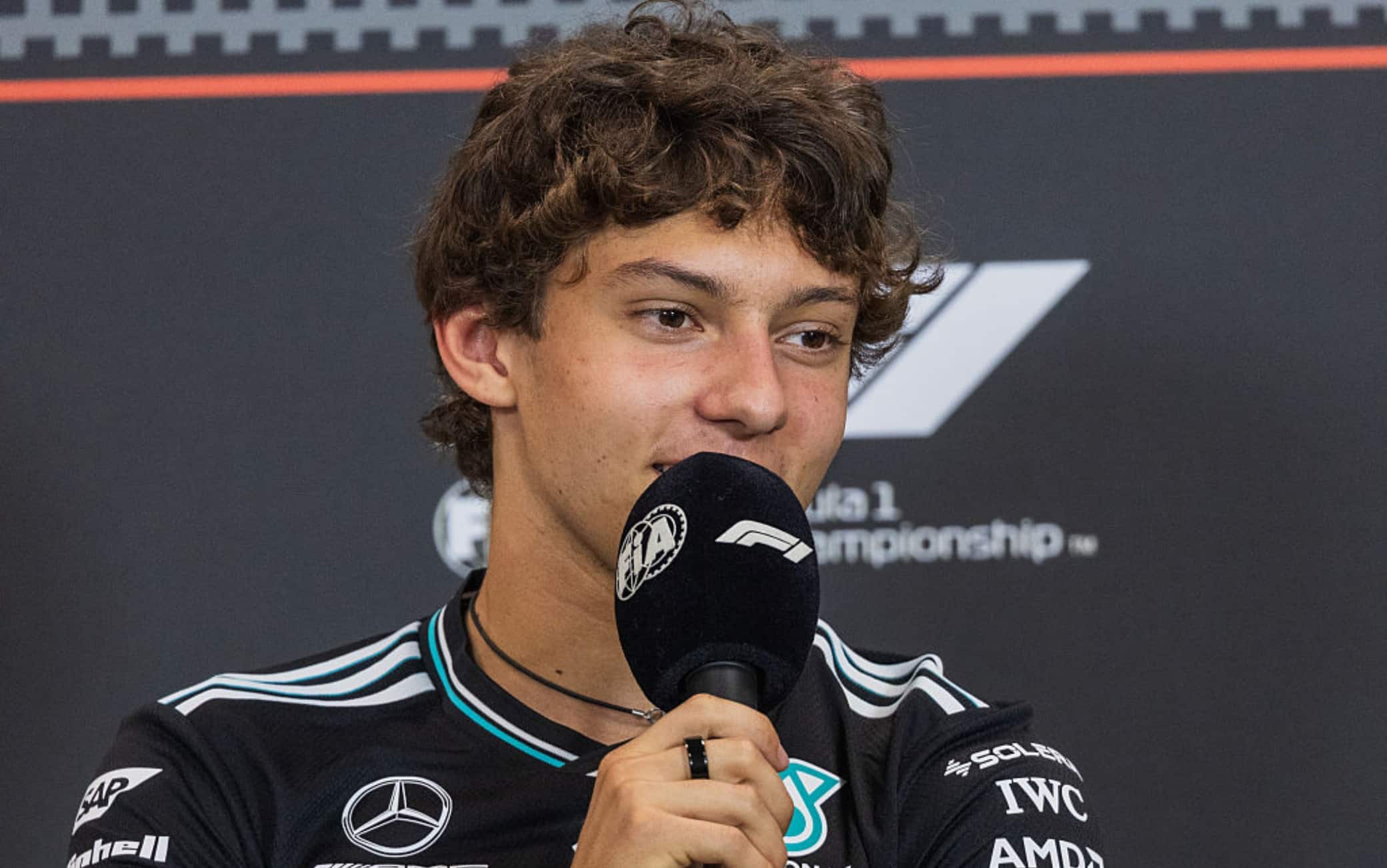 F1