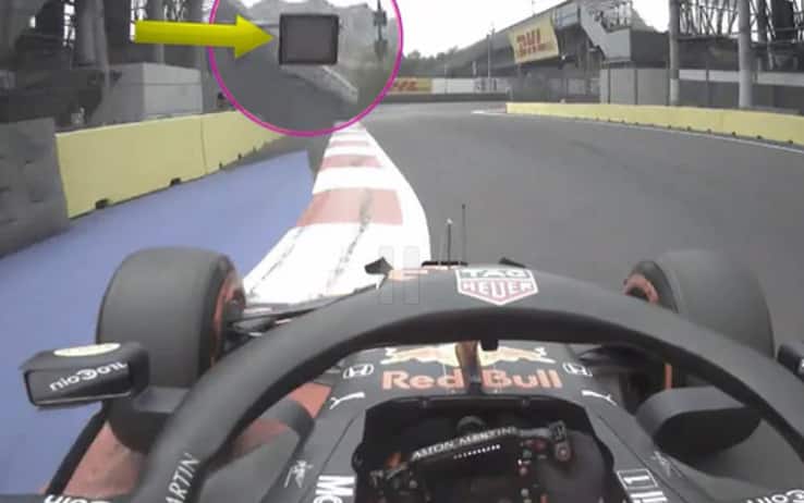 Bandiera elettronica